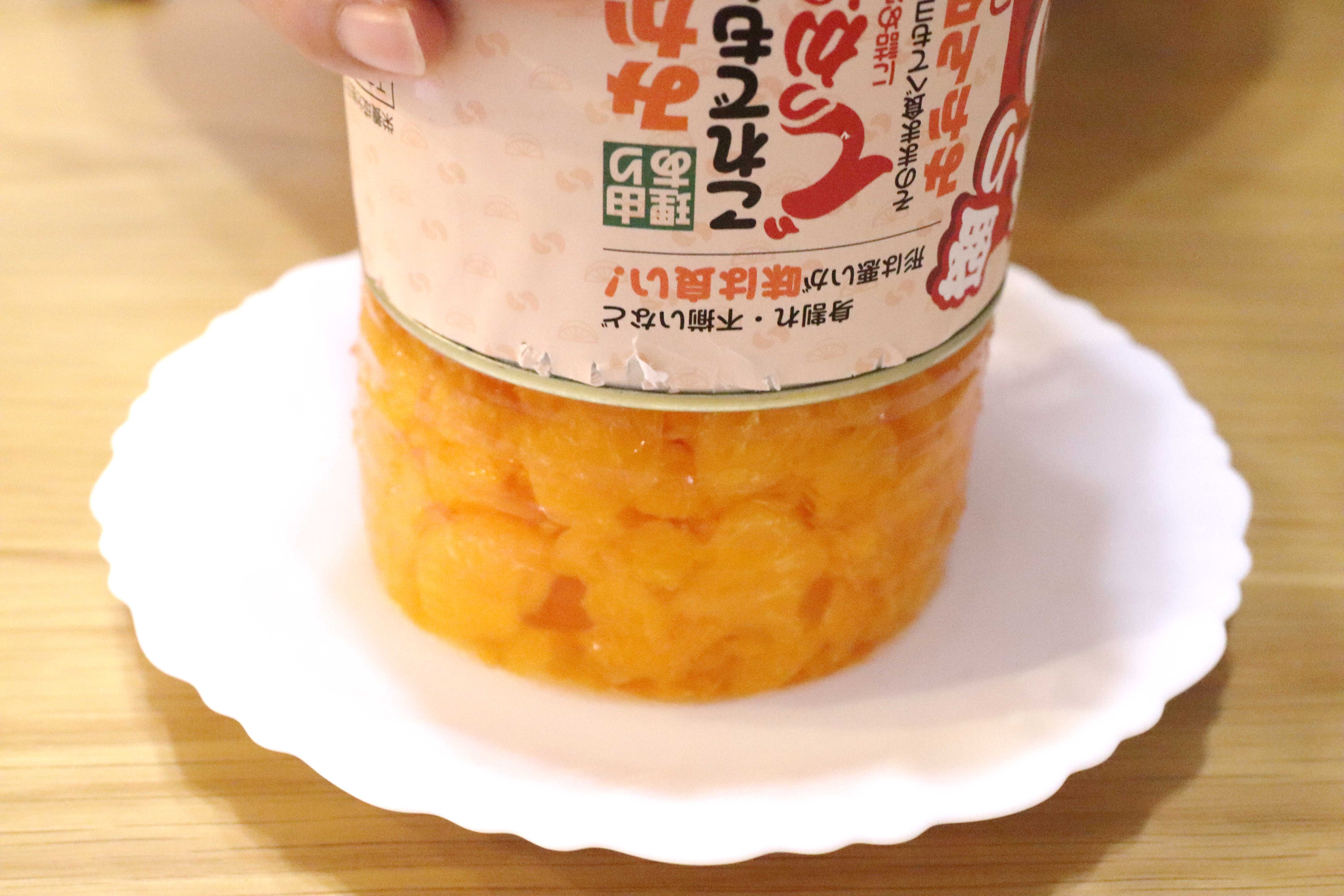 ドンキで買えるみかん缶がヤバい… 食べても食べても減らないタワー